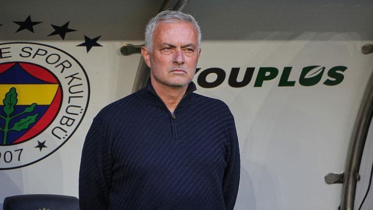 Fenerbahçe'de Jose Mourinho: 'Biz işimize bakalım'