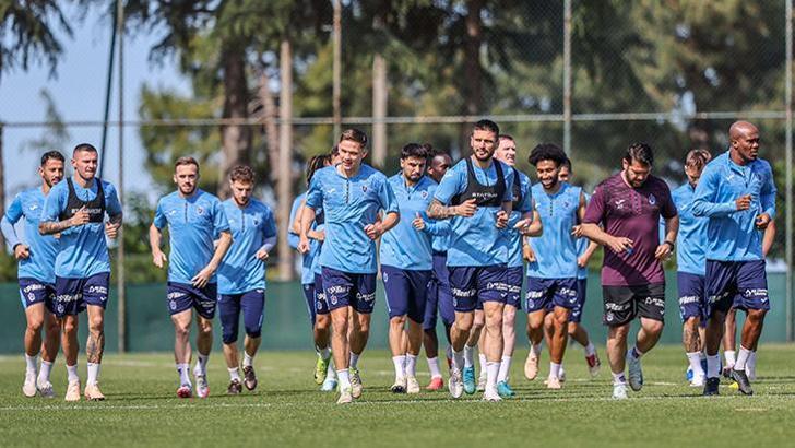 Trabzonspor'da Samsunspor mesaisi devam etti!