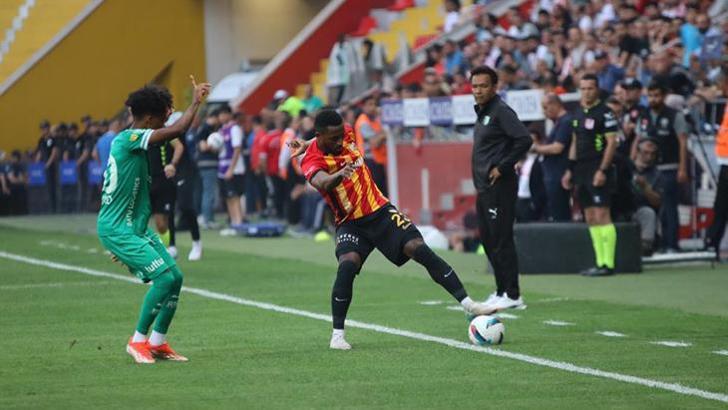 Kayserispor - Bodrum FK maçından kareler