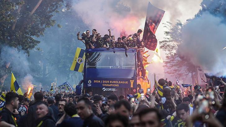 Fenerbahçe Beko, EuroLeague şampiyonluğunu kutladı!