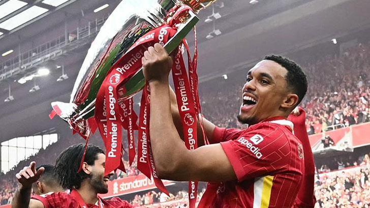 Trent Alexander-Arnold, Real Madrid'e imzayı attı! Resmen açıklandı