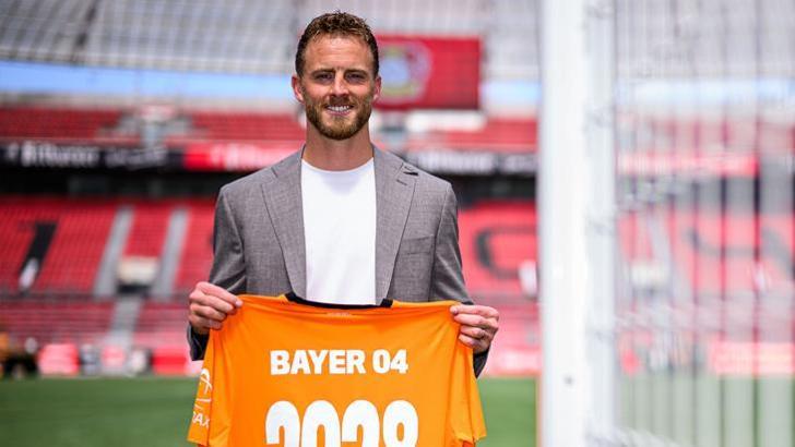 Bayer Leverkusen, Mark Flekken'i kadrosuna kattı!