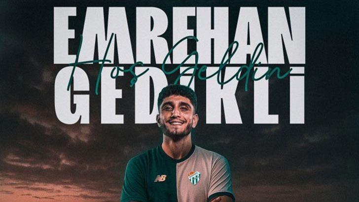 Bursaspor üst üste imzaları açıkladı