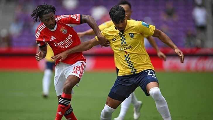 Benfica - Auckland City maçından kareler