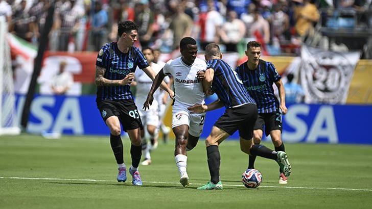 Inter - Fluminense maçından kareler