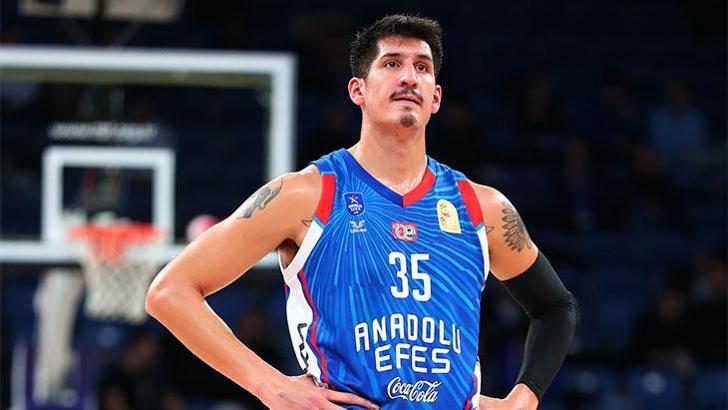 Anadolu Efes'te ayrılık! 'Güzel bir aileye veda ediyoruz'