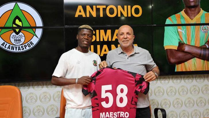Maestro resmen Alanyaspor'da! 4 yıllık imza