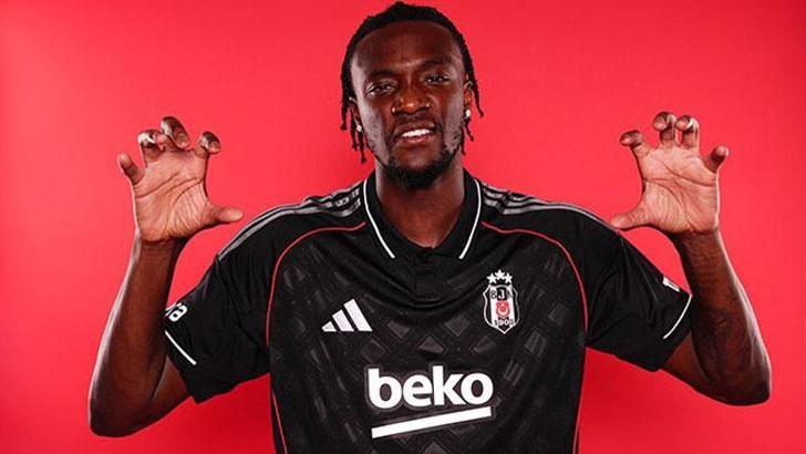 Tammy Abraham, Beşiktaş'a transfer sürecini anlattı! 'Bariyerlerden atlar ve yanlarına giderdim'
