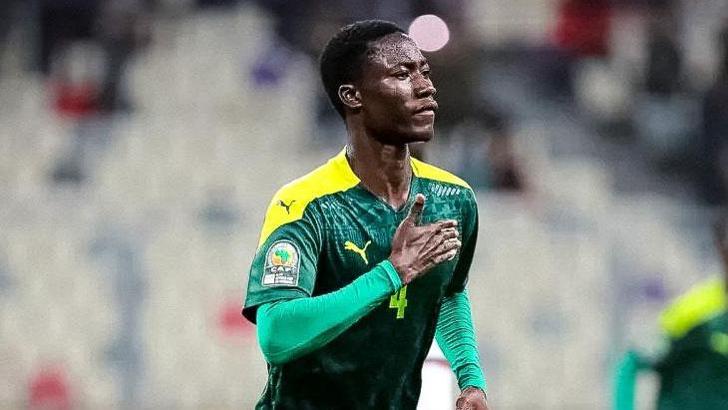 Fenerbahçe ve Galatasaray, Fallou Diouf'un peşinde!