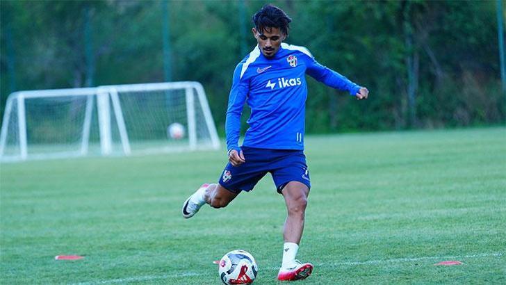 Eyüpspor'da yeni transfer Serdar Gürler'in hedefi takımıyla Avrupa'ya gitmek
