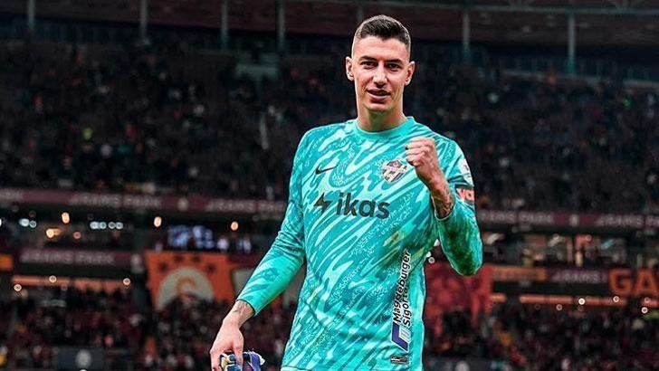 Berke Özer'in yeni takımı belli oluyor! Fenerbahçe paydan vazgeçti, yeni şart belli oldu