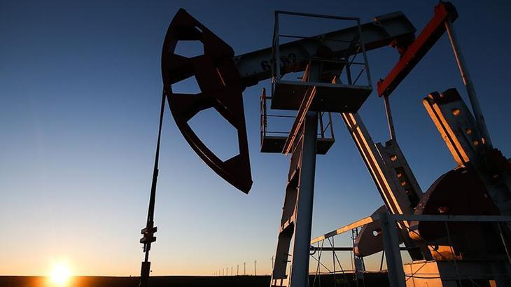 API petrol stoklarında düşüş devam etti