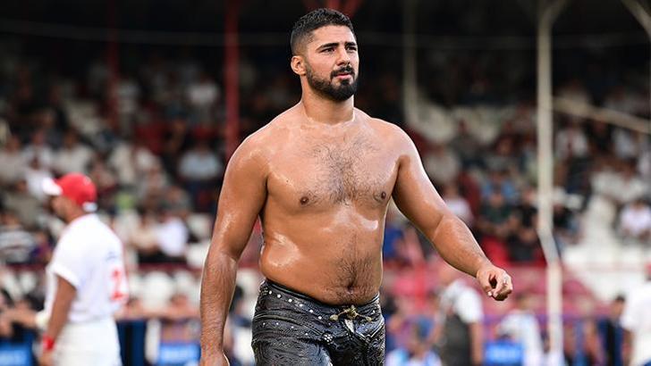 Elmalı Yağlı Güreşleri'nde başpehlivan Enes Doğan!