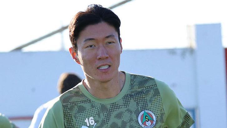 Alanyasporlu Ui-jo Hwang'a Kore'de 20 yıl men cezası!
