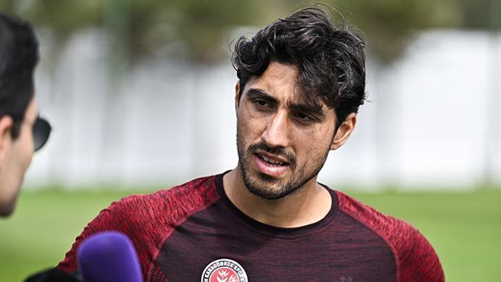 Berkay Özcan: Başka bir takıma transfer olmayı hedefliyorum!