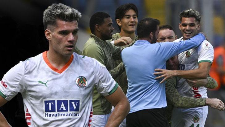 Ianis Hagi'den babasını hatırlatan müthiş gol! Maça damga vurdu