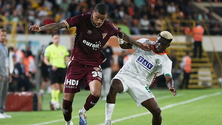 Alanyaspor evinde tek golle güldü!