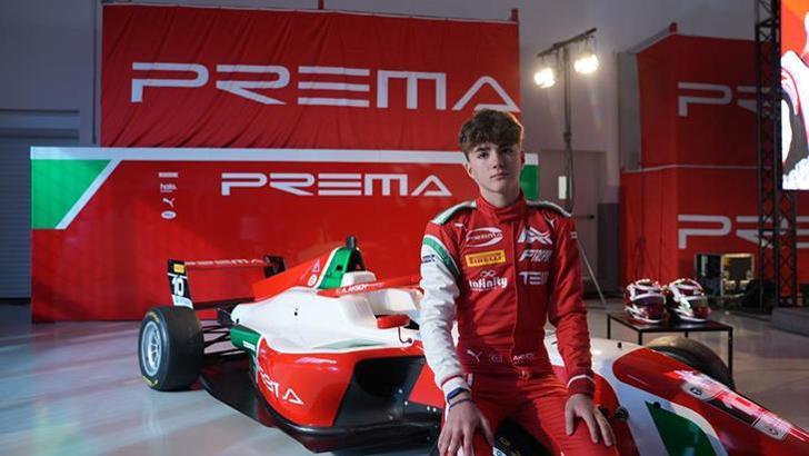 Genç pilot Alp Aksoy'un hedefi Formula 1'de yarışan ilk Türk olmak