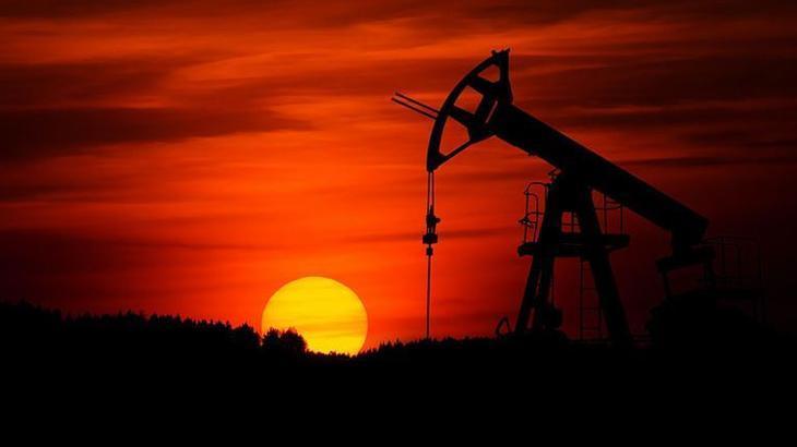 ABD'nin ticari ham petrol stokları azaldı