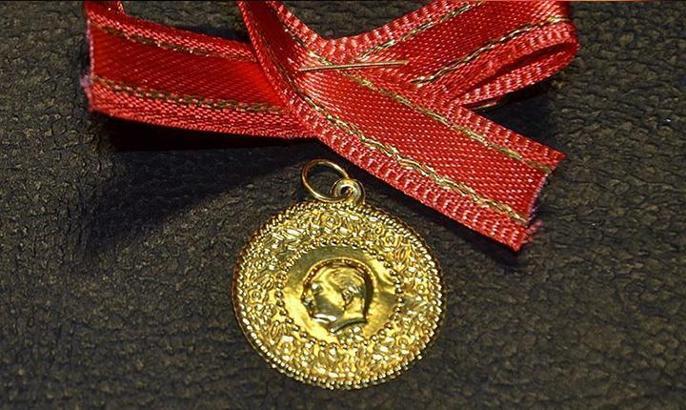 Yeni Altın Fiyatları 🟡 Gram altından, Cumhuriyet altınına uzanan fiyat aralığı! Altın fiyatları bugün ne kadar?