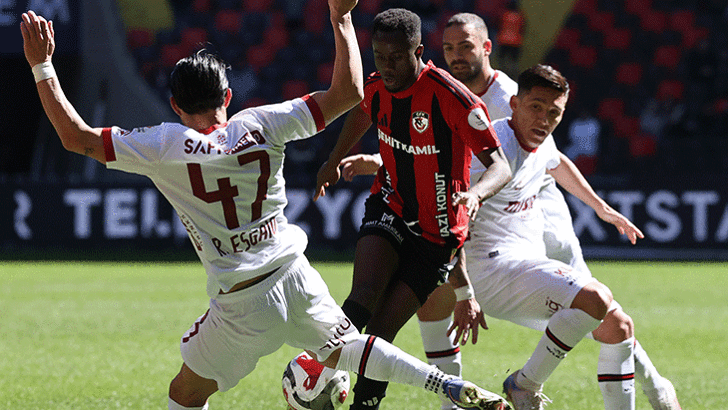 Gaziantep FK - Fatih Karagümrük maçında kazanan çıkmadı!