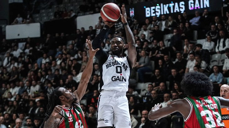 Beşiktaş, Karşıyaka'yı son çeyrekte geçmeyi başardı!