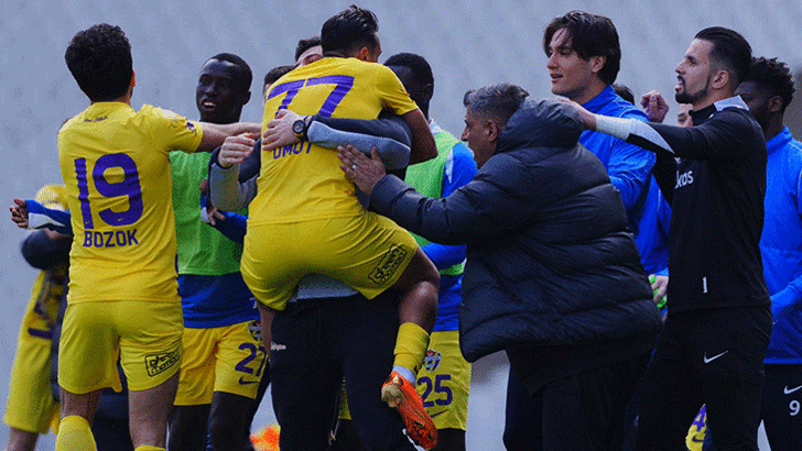 Küme düşme hattında kritik maçta kazanan Eyüpspor!