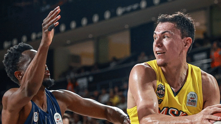 Anadolu Efes, Mersinspor'u son çeyrekte mağlup etti