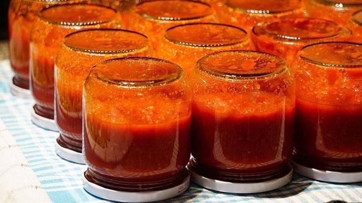 Yapmadan kışa girmeyin! Domatesleri 2 yıl taze tutan formül, her yemeğe ekleniyor