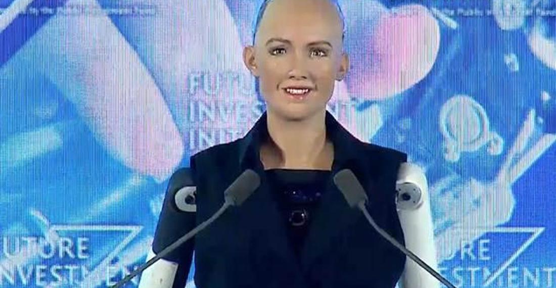 Dünyanın ilk robot vatandaşı Sophia'dan korkmalı mıyız?
