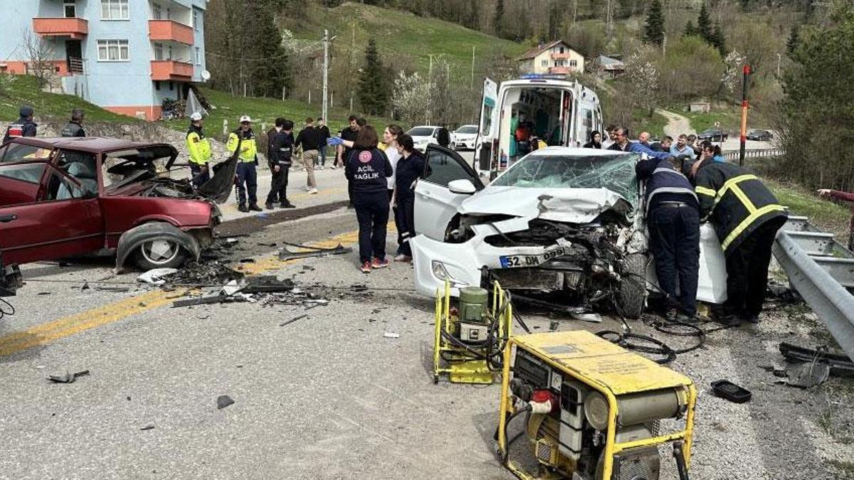 Bayramda Yollardan Acı Haberler Peş Peşe Trafik Kazaları