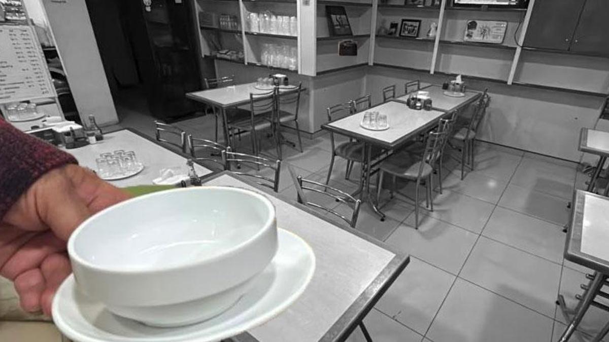 Tabak sipariş etti, kargoyu açınca şoke oldu! İnsanları dolandırarak bir yere varamazlar