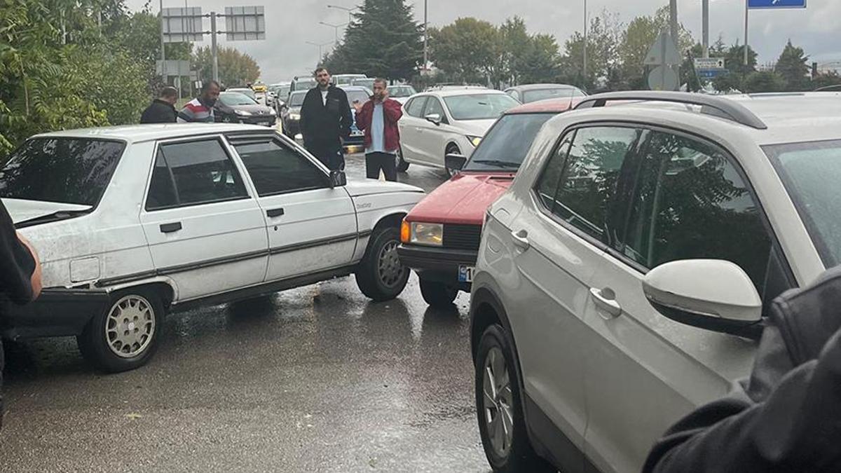 Bursa İnegöl'de zincirleme kaza: 2 yaralı