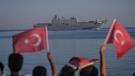 Türk donanmasının seçkin platformları "TEKNOFEST Mavi Vatan" öncesi Yalova'da selamlama geçişi yaptı