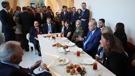 Cumhurbaşkanı Erdoğan New York'ta uğradığı kafede vatandaşlarla sohbet etti
