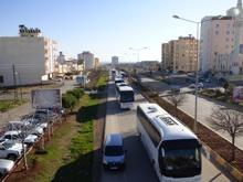 Bayraklı ağır silah konvoyu