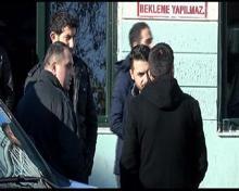 Yaralı yakınlarının hastane önünde bekleyişi sürüyor