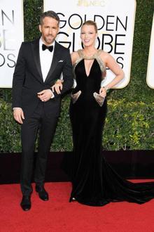 Altın Küreye damga vuran öpücük