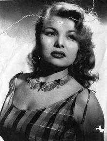 Nimet Alp toprağa verildi