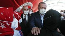 Cumhurbaşkanı Erdoğan Diyarbakır annelerini ziyaret etti
