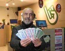 Herkes talihliyi merak ediyor Bileti satan bayi konuştu