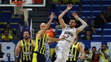 Fenerbahçe Beko - Beşiktaş Emlakjet maçından kareler
