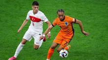 Hollanda - Türkiye maçından kareler