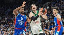 Anadolu Efes - Panathinaikos maçından kareler