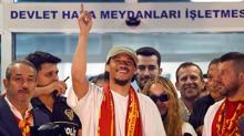 Leroy Sanenin İstanbula gelişinden kareler