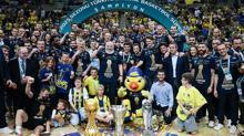 Fenerbahçe Bekonun şampiyonluk kutlamasından kareler