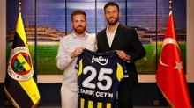 Tarık Çetinin imza töreninden kareler