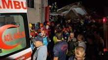 Balıkesirde 6.1 büyüklüğünde deprem Sabahın ilk ışıklarıyla hasar ortaya çıktı