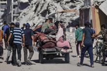 Gazzede ateşkesin yürürlüğe girmesiyle binlerce Filistinli kuzeydeki evlerine dönmeye başladı