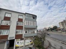 Evin içini gören üst geçit yıkılıp, yenisi yapıldı: Yine gözüküyor, değişen fazla bir şey yok